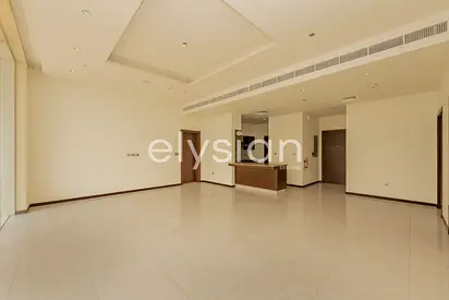 Sea View | Huge Layout | Beach Access