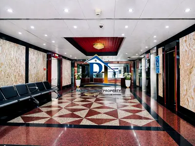 Close to Metro full fitted office / sqft 1170 / with partition