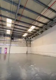 Warehouse | 3152 SQFT | PRIME LOCATION