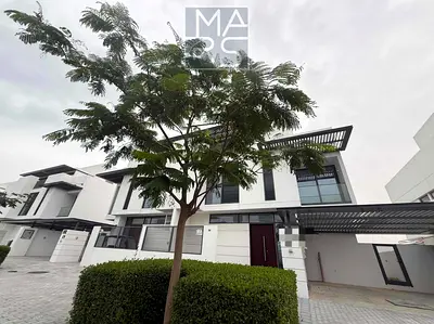 Luxurious 5BR Villa with Direct Beach Access | Ajmal Makan City, Sharjah