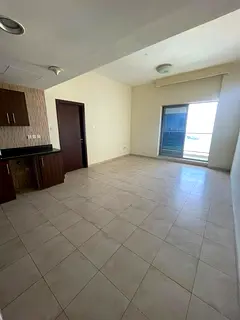 Available I Unfurnished I Amazing Quality