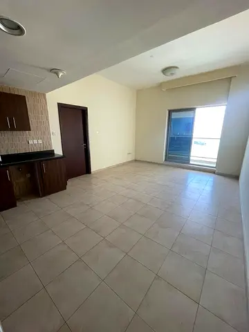 Available I Unfurnished I Amazing Quality