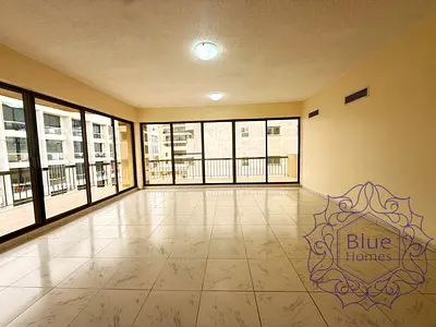 Ready to Move|Close kitchen+Storage room| 3BHK with big balcony