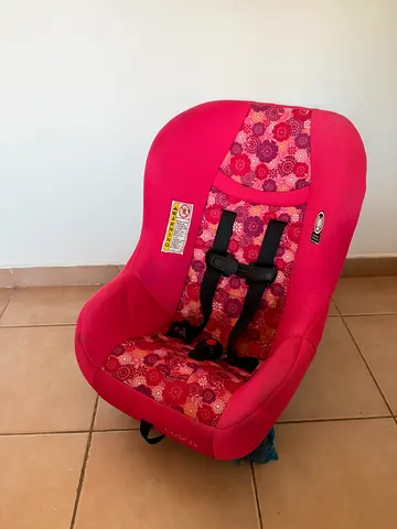 Pink Infant Car Seat with 5-Point Harness - Good Condition