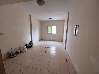 A one-room apartment for annual rent in Al-Naimiyah 2 - close to Safir Mall