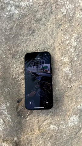 iPhone 15 512gb 96% battery life