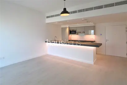 Fully Upgraded | Vacant | Chiller Free