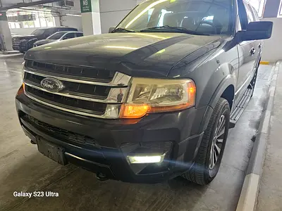 Ford Expedition XLT 2015 - GCC Specs - Well Maintained