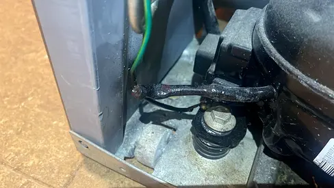FRIDGE REPAIR SERVICE