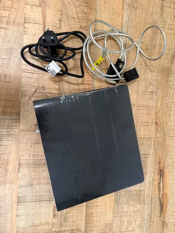 Cable TV set-top box with power  coax cables (used) samsung samsung s95c 65 inch one connect box