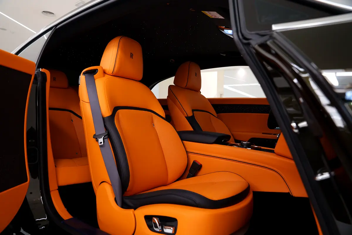 Rolls-Royce Spectre 2025