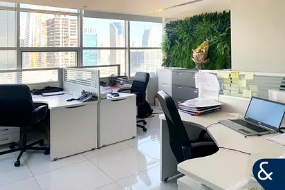 Vacant | Well-maintained | Fully Furnished