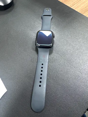 Apple Watch9 GPS+ cellular (45Mm) - Good condition, working