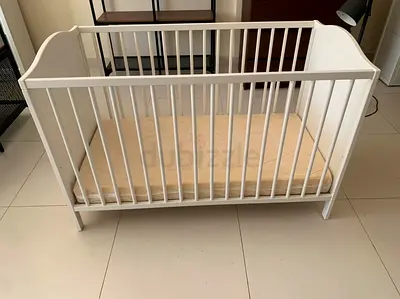 White Baby Crib with Mattress - Used, Good Condition