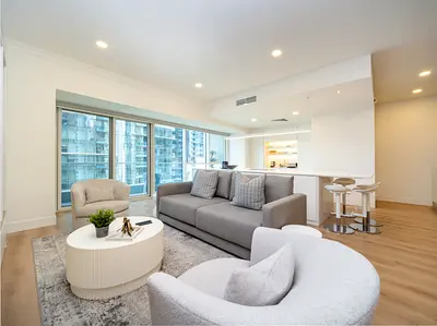SPACIOUS UPGRADED DUPLEX HIGH FLR - AVAILABLE NOW