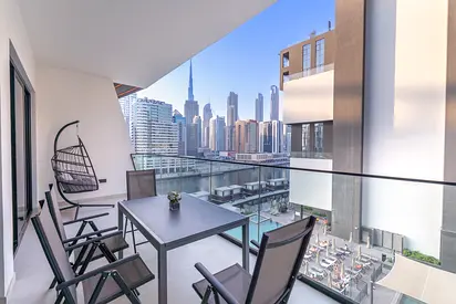 LUX STAY | BURJ KHALIFA VIEW