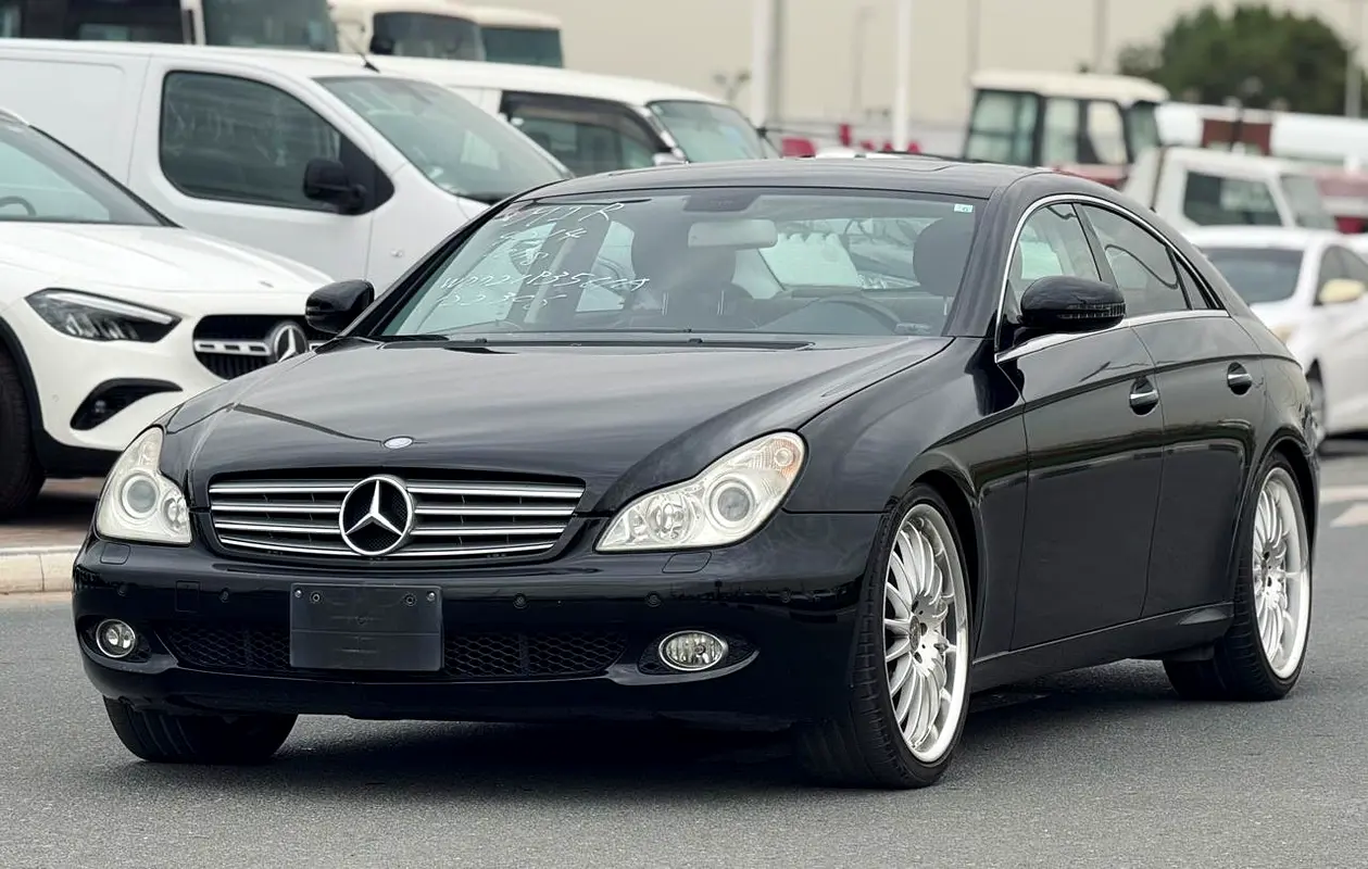 Mercedes-Benz CLS-Class 2008 — photo 1 of 18