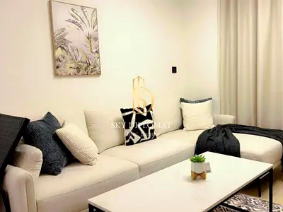 Bright Layout l Fully Furnished l Near to Mall