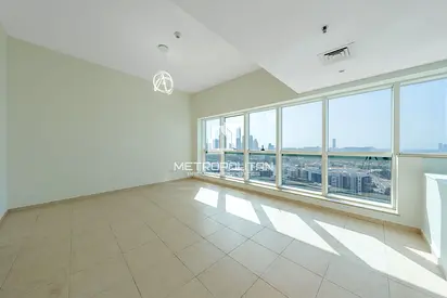 Sea View | Huge Layout | Next to Metro