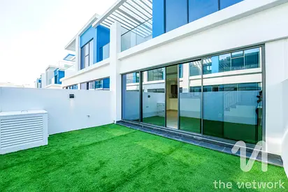 Brand New | Vacant | Family Community