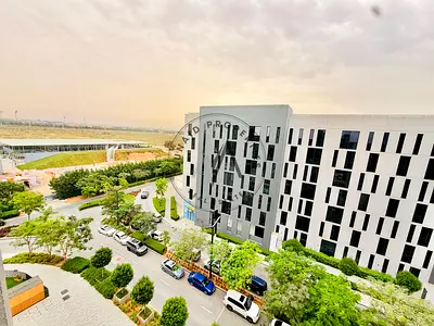 OPEN VIEW//- SPACIOUS APPRTMENT//-HUGE SIZE//-WITH BALCONY//-