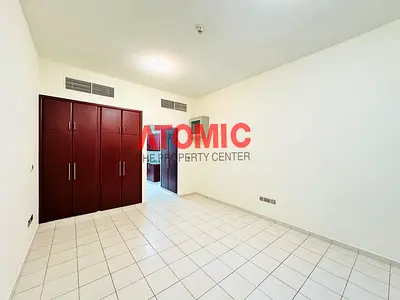 Free Maintenance I Extra Wardrobe I Large Studio