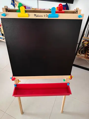 Melissa and Doug  wooden easel