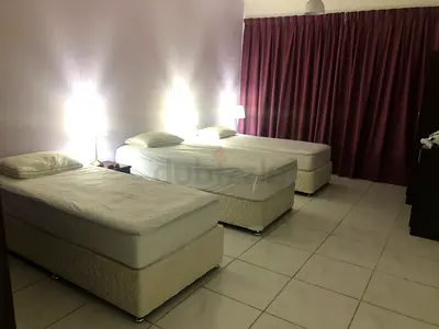 LUXURY SHARING APARTMENT FOR LADIES ONLY.