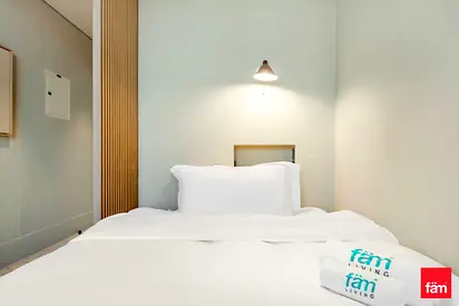 High Floor Fully Furnished Available Now