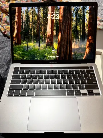 Macbook Pro M1 8GB / 256GB