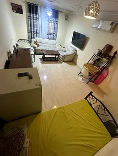 Big hall in neat new building for couples or working ladies