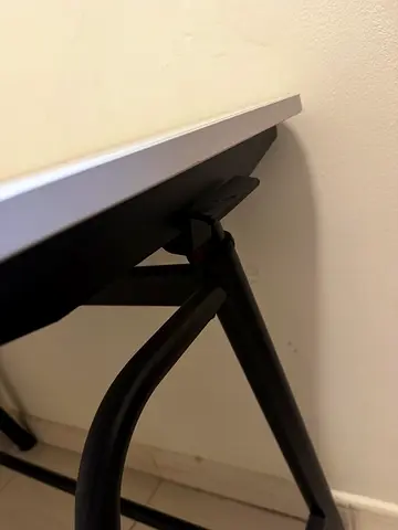 Adjustable standing desk (used)
