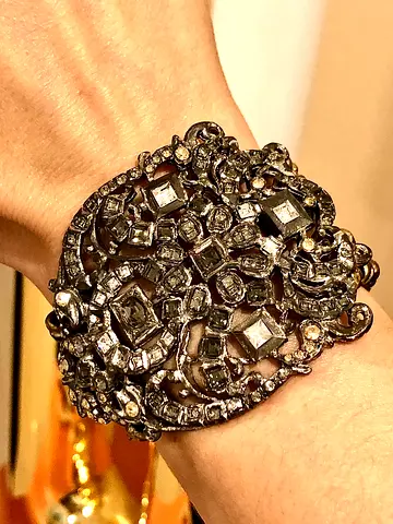 VINTAGE BRACELET CHRISTIAN LACROIX