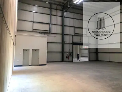 مستودع مميز الصجعة 4166 قدم مكتب جاهز كهرباء 17 كيلو