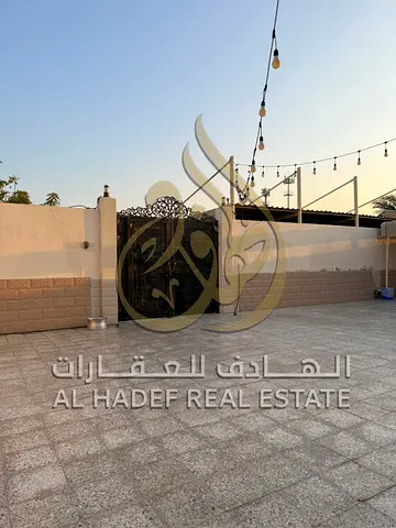 فيلا فاخرة للبيع في منطقة الغافية – مساحة واسعة 8035 متر مربع – اغتنم الفرصة الآن بسعر مميز