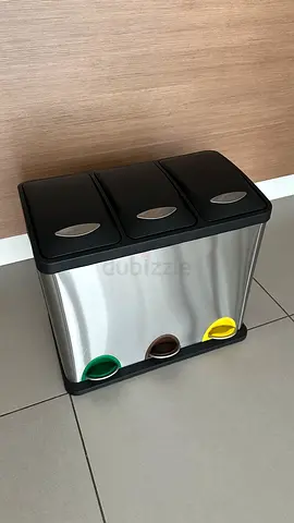 My stainless steel 3-compartment pedal recycling bin