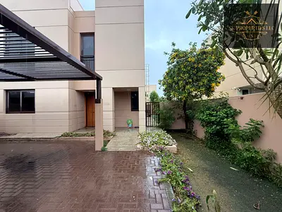 🏡 فيلا واسعة بأربع غرف نوم وحديقة كبيرة | غرفة للخادمة | فلل الزاهية، الشارقة 🏡
