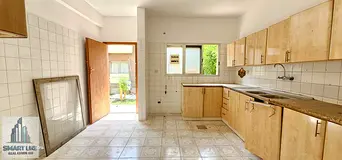 4 Bedroom Hall Villa Available with Garden area and Inside have Car parking + Dinning Hall Very Good