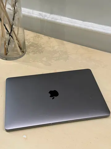 MacBook Pro 2020 | 1TB SSD | Excellent Condition | Lightly Used | With Charger