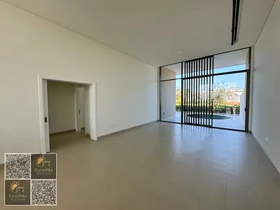 Exclusive Seaside Residence for Rent – Al Zorah