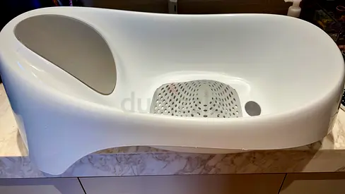 Newborn bathtub