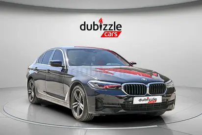 AED 1488/month | 2022 BMW 5-Series 520i | GCC Specs | Ref#449100