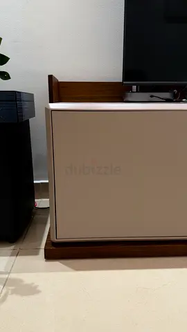 Im selling my 120cm wood-frame TV cabinet / sideboard / console