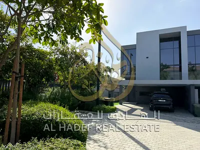 تاون هاوس للإيجار في مسار – روبينيا الشارقة | 3 غرف | كورنر | مطبخ مجهز | مجتمع فاخر
