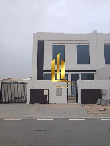 فيلا سوبر ديلوكس للبيع في الحوشي – ضاحية البديع، الشارقة | تملك حر للعرب