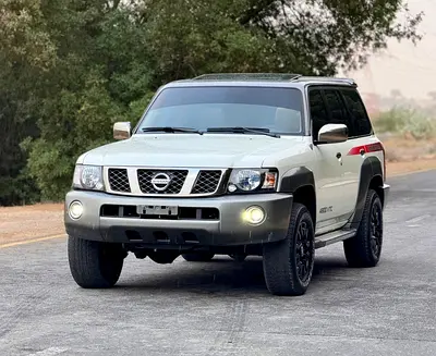 نيسان فتك 2019 سوبر سفري جير عادي  Nissan Patrol Safari Super Safari 2019 - GCC Specs - Perfect for