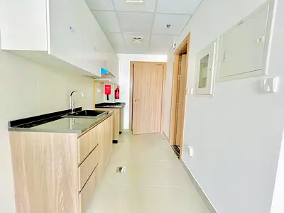 BRAND NEW BUILDING SPACIOUS STUDIO APARTMENT HOT OFFER 13 MONTH CONTRACT WITH 1 BATHROOM BUILT IN WADROBS GYM POOL PARKING FREE ON PRIME LOCATION CONTACT US NOW
