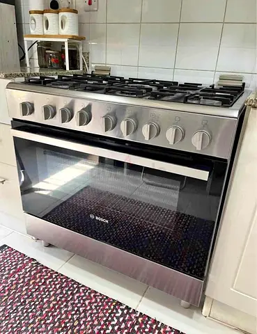 Bosch 90 X 60 cm 5 Gas Burners Gas Cooker, Stainless Steel - HGI12TQ50M