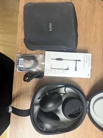 Nura HIGH-END Headphones with Microphone - Hardly used ( Going Cheep)
