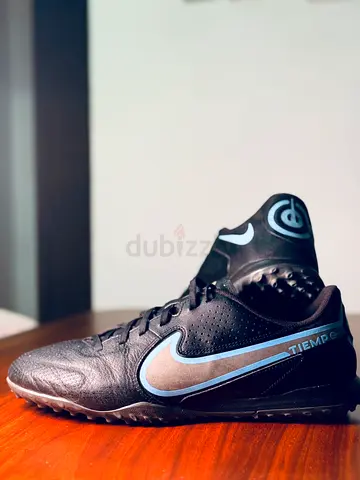Nike Tiempo Legend 9 Academy Turf Football Boot